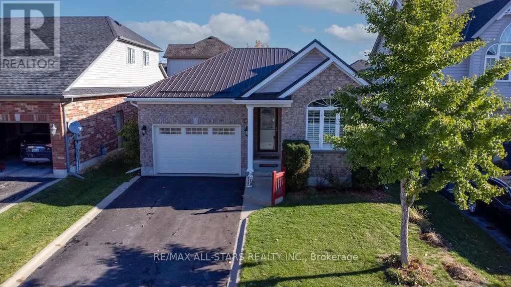 House for rent: 43 Thrushwood Trail, Kawartha Lakes, Ontario K9V 0B2