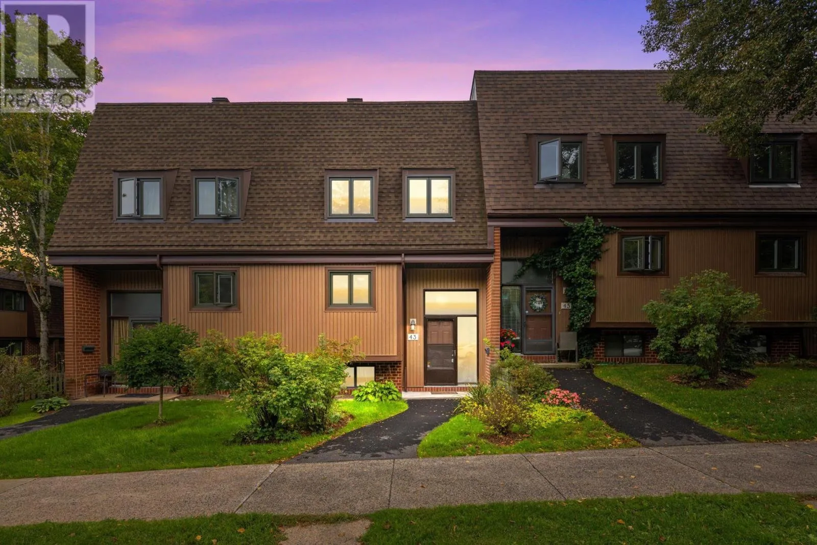 Row / Townhouse for rent: 43 Westridge Drive, Halifax, Nova Scotia B3M 3K3