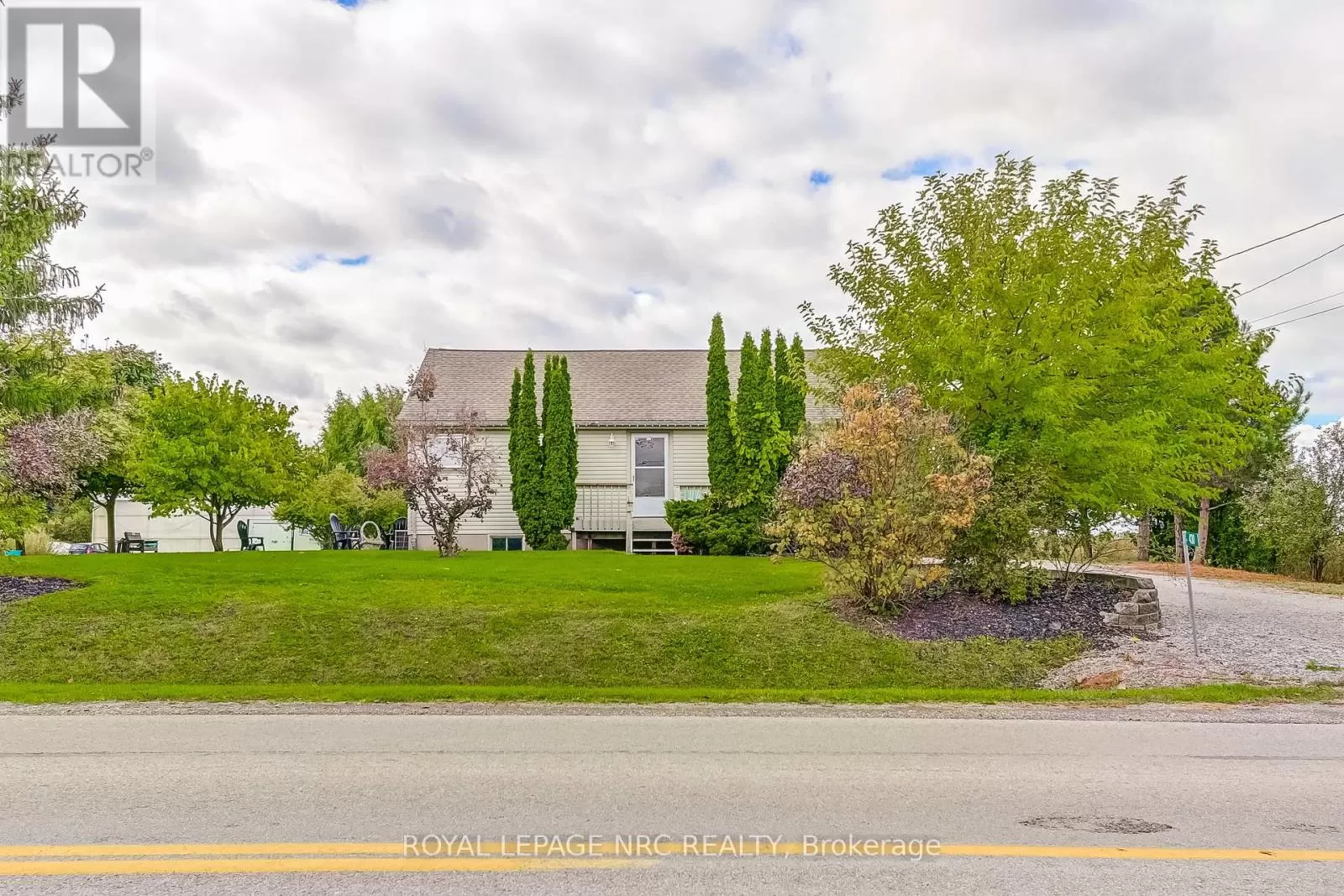 House for rent: 430 Concession 7 Road, Niagara-on-the-Lake, Ontario L0S 1S0