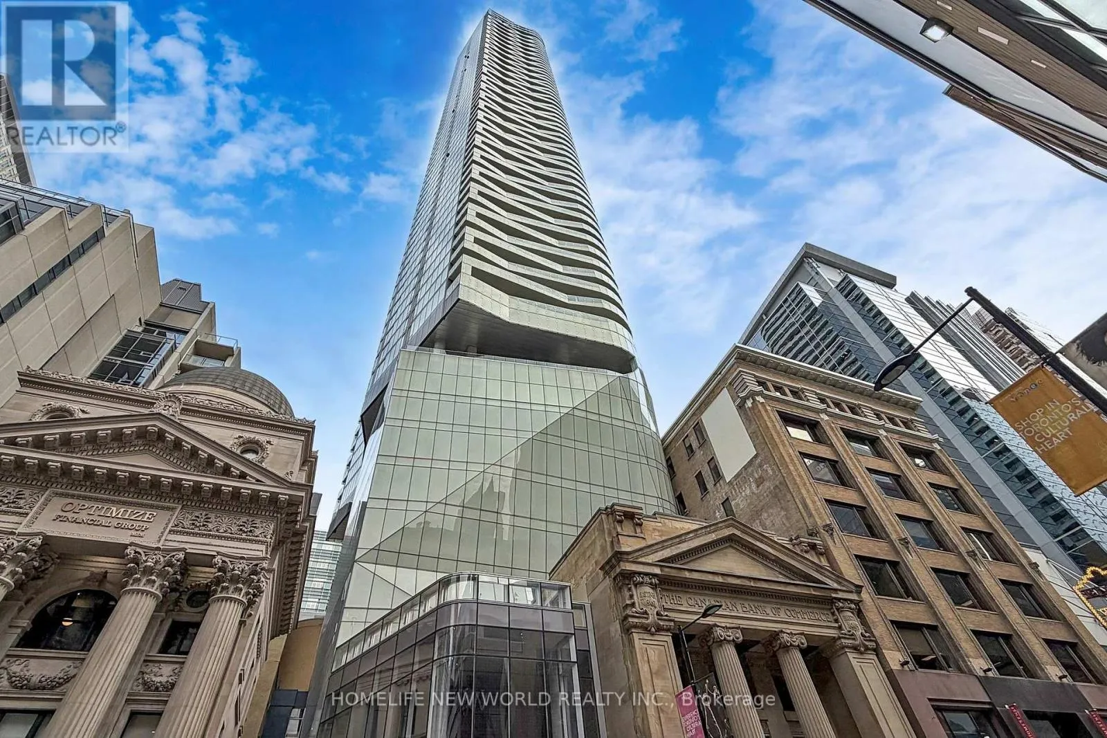 Apartment for rent: 4303 - 197 Yonge Street, Toronto, Ontario M5B 1M4