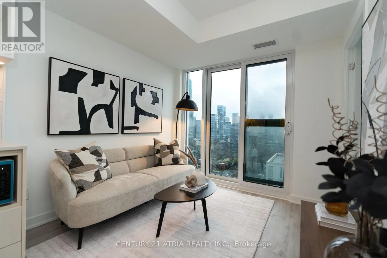 Apartment for rent: 4305 - 252 Church Street, Toronto, Ontario M5B 0E6