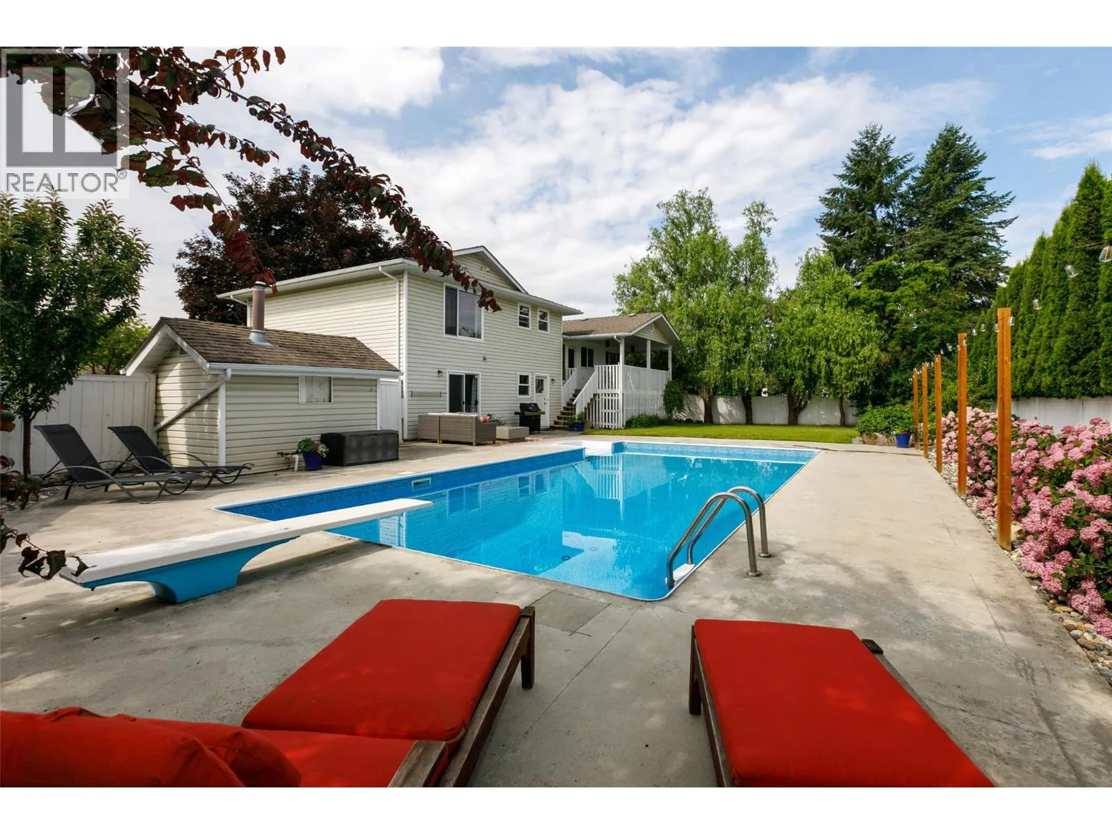 House for rent: 4306 San Michelle Court, Kelowna, British Columbia V1W 2J3