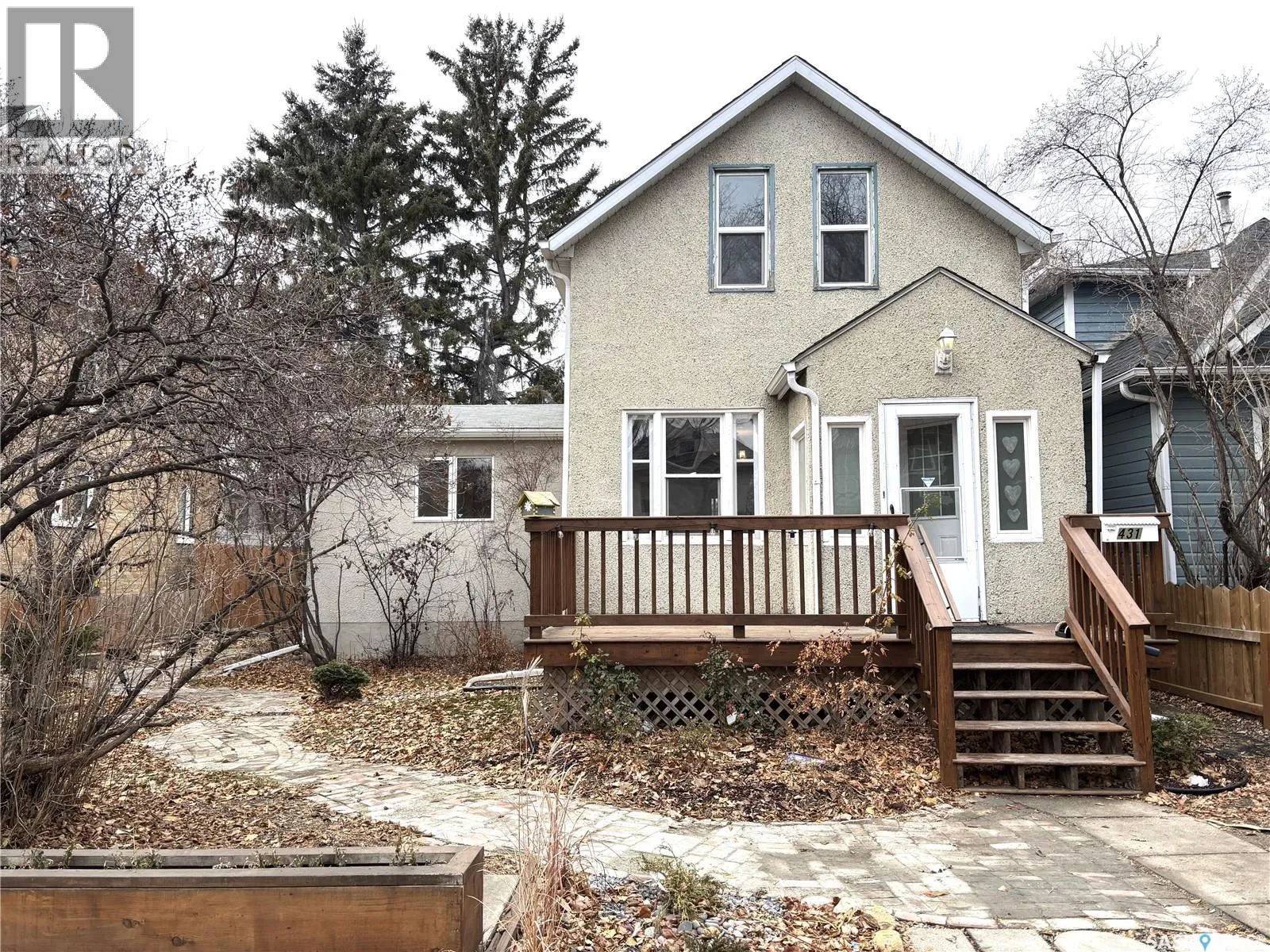 House for rent: 431 E Avenue S, Saskatoon, Saskatchewan S7M 1S4