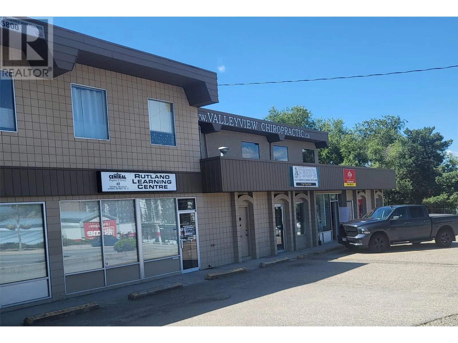 Residential Commercial Mix for rent: 431 Highway 33 W Highway, Kelowna, British Columbia V1X 3M5