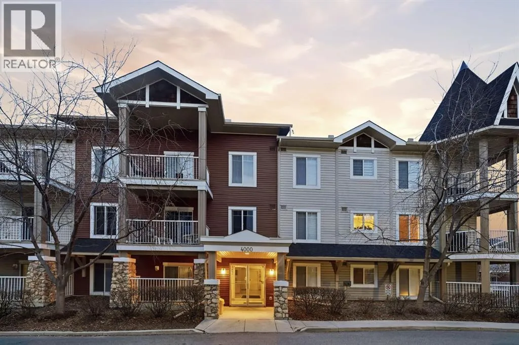 Apartment for rent: 4311, 70 Panamount Drive Nw, Calgary, Alberta T3K 5Z1