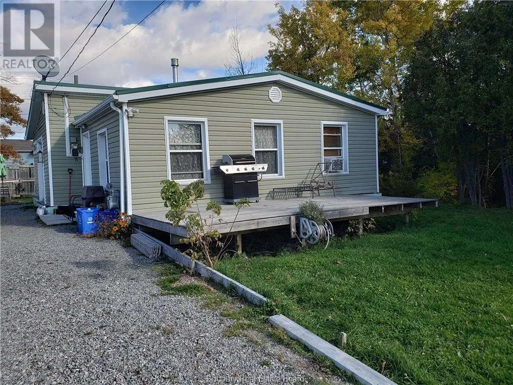 House for rent: 432 Mclean Street, Sudbury, Ontario P3A 1V5