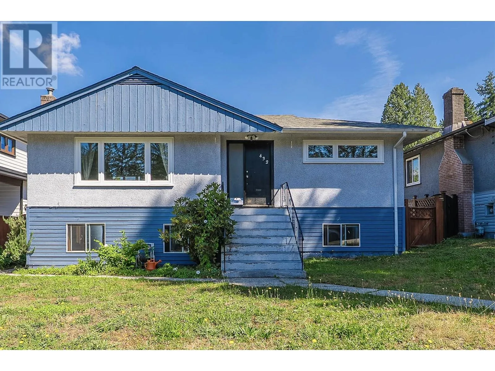 House for rent: 432 W 25th Street, North Vancouver, British Columbia V7N 2G2