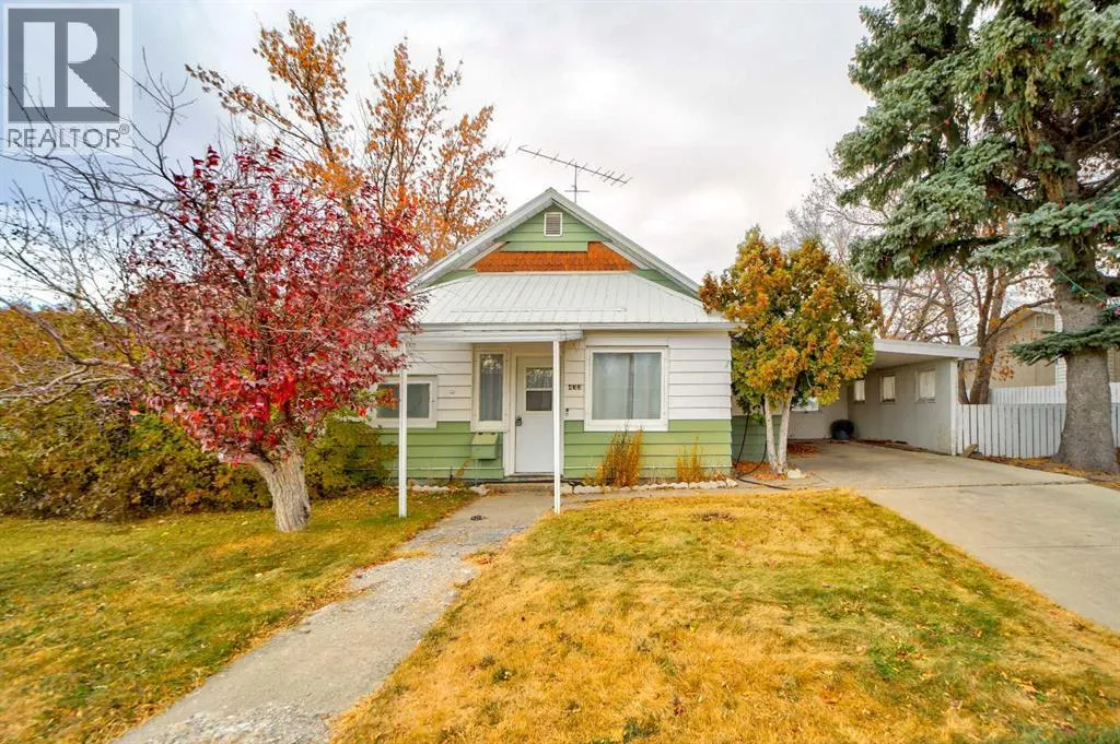 House for rent: 433 17 Street, Fort Macleod, Alberta T0L 0Z0