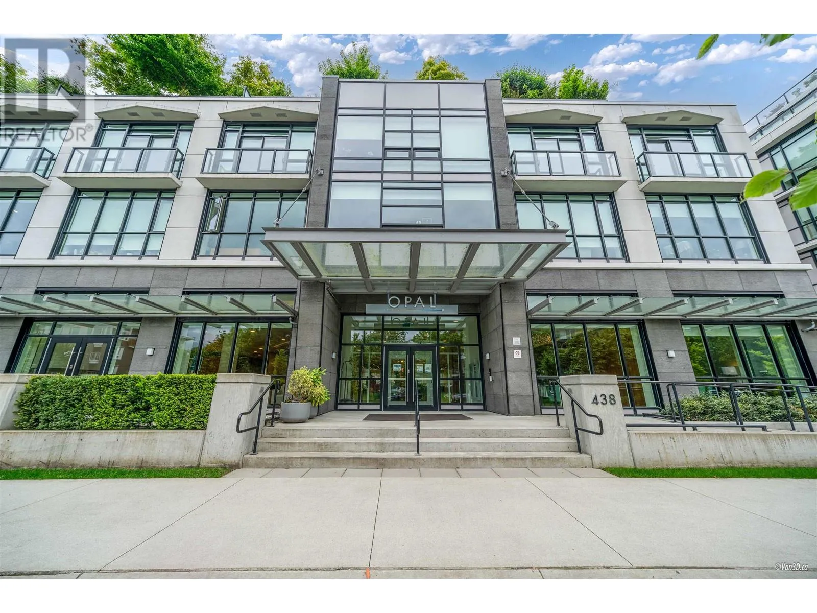 Apartment for rent: 433 438 W King Edward Avenue, Vancouver, British Columbia V5Y 0M5