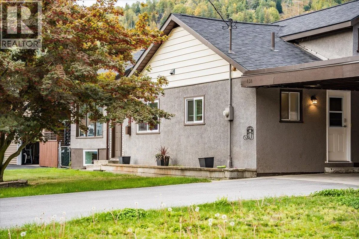 House for rent: 434 3rd Avenue, Rivervale, British Columbia V1R 4V4