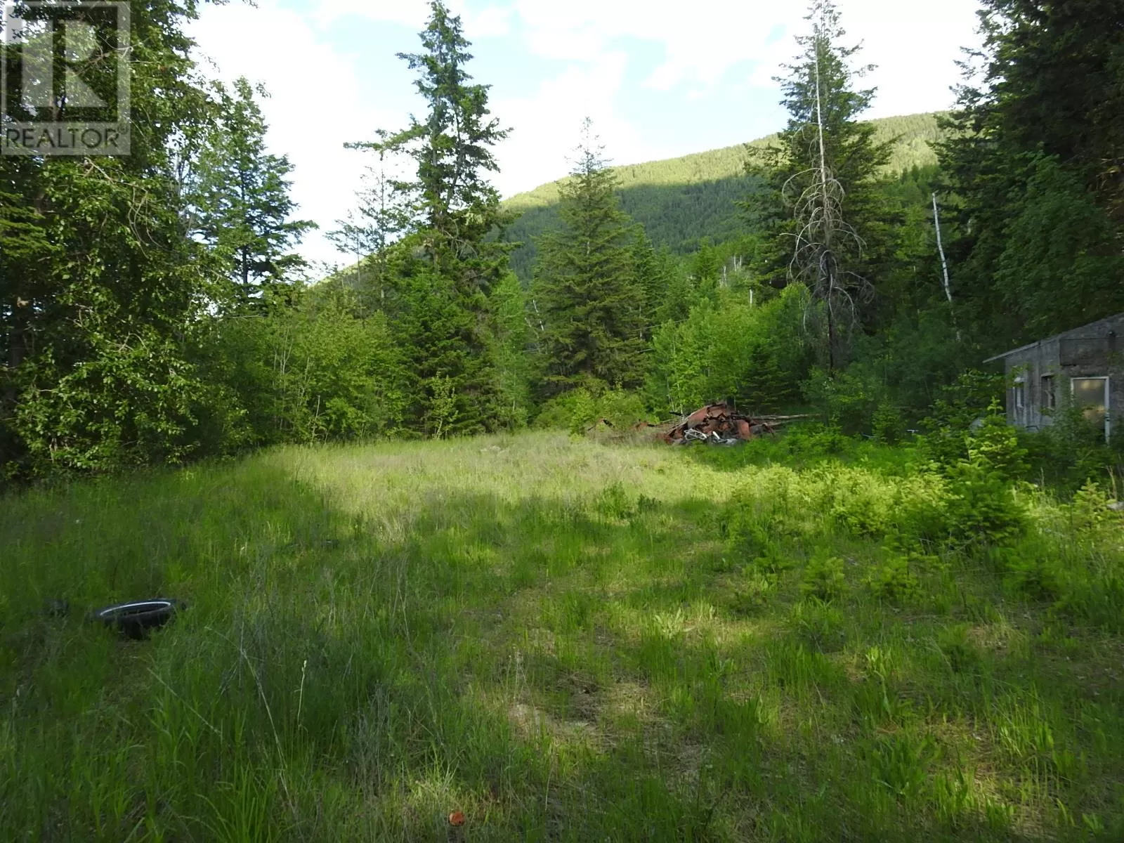 Other for rent: 4345 Colebank Road, Falkland, British Columbia V0E 1W1