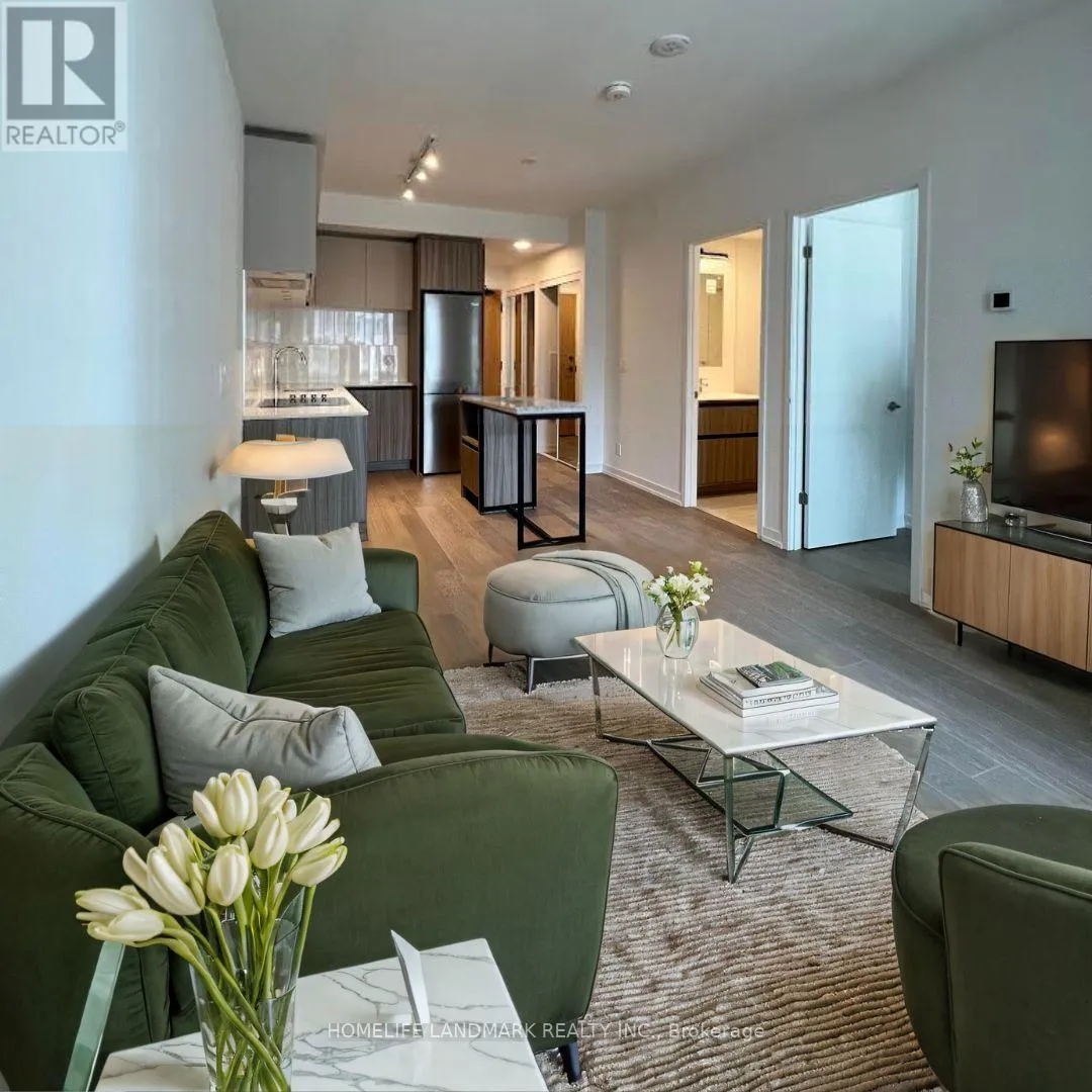 Apartment for rent: 435 - 8 Beverley Glen Boulevard, Vaughan, Ontario L4J 0L5