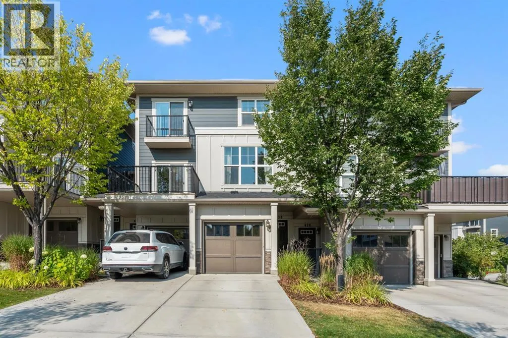 Row / Townhouse for rent: 438 Nolan Hill Drive Nw, Calgary, Alberta T3R 0V4