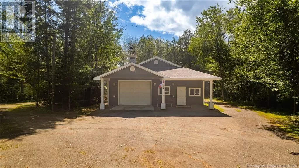 4389 Route 127, Chamcook, New Brunswick E5B 2Z1