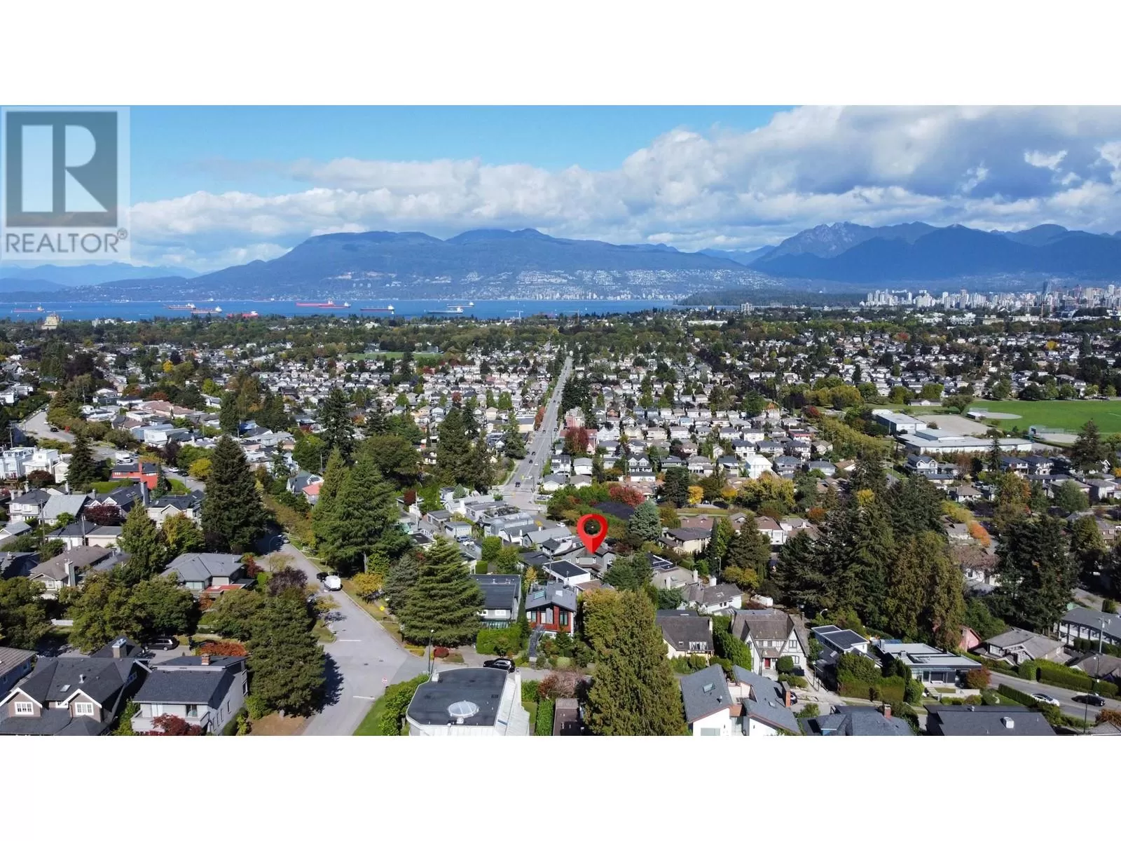 House for rent: 4393 Puget Drive, Vancouver, British Columbia V6L 2V7