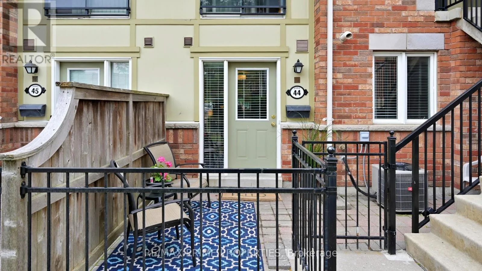 Row / Townhouse for rent: 44 - 2265 Bur Oak Avenue, Markham, Ontario L6E 0B8