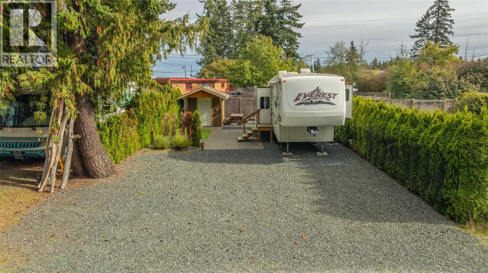 Recreational for rent: 44 6050 Island Hwy, Qualicum Beach, British Columbia V9K 2E1