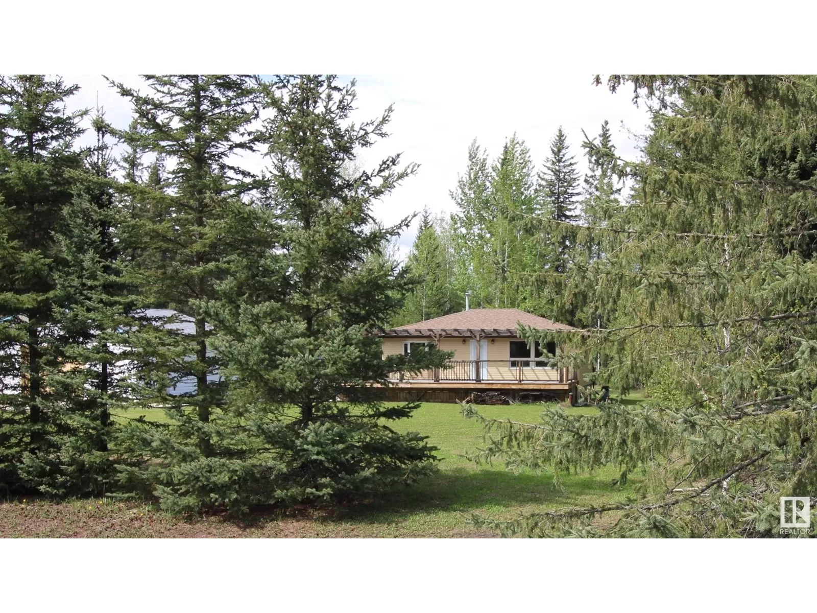 House for rent: 44 9002 Hwy 16, Rural Yellowhead, Alberta T0E 2M0