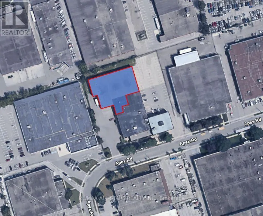 Warehouse for rent: 44 Apex Road, Toronto, Ontario M6A 2V2