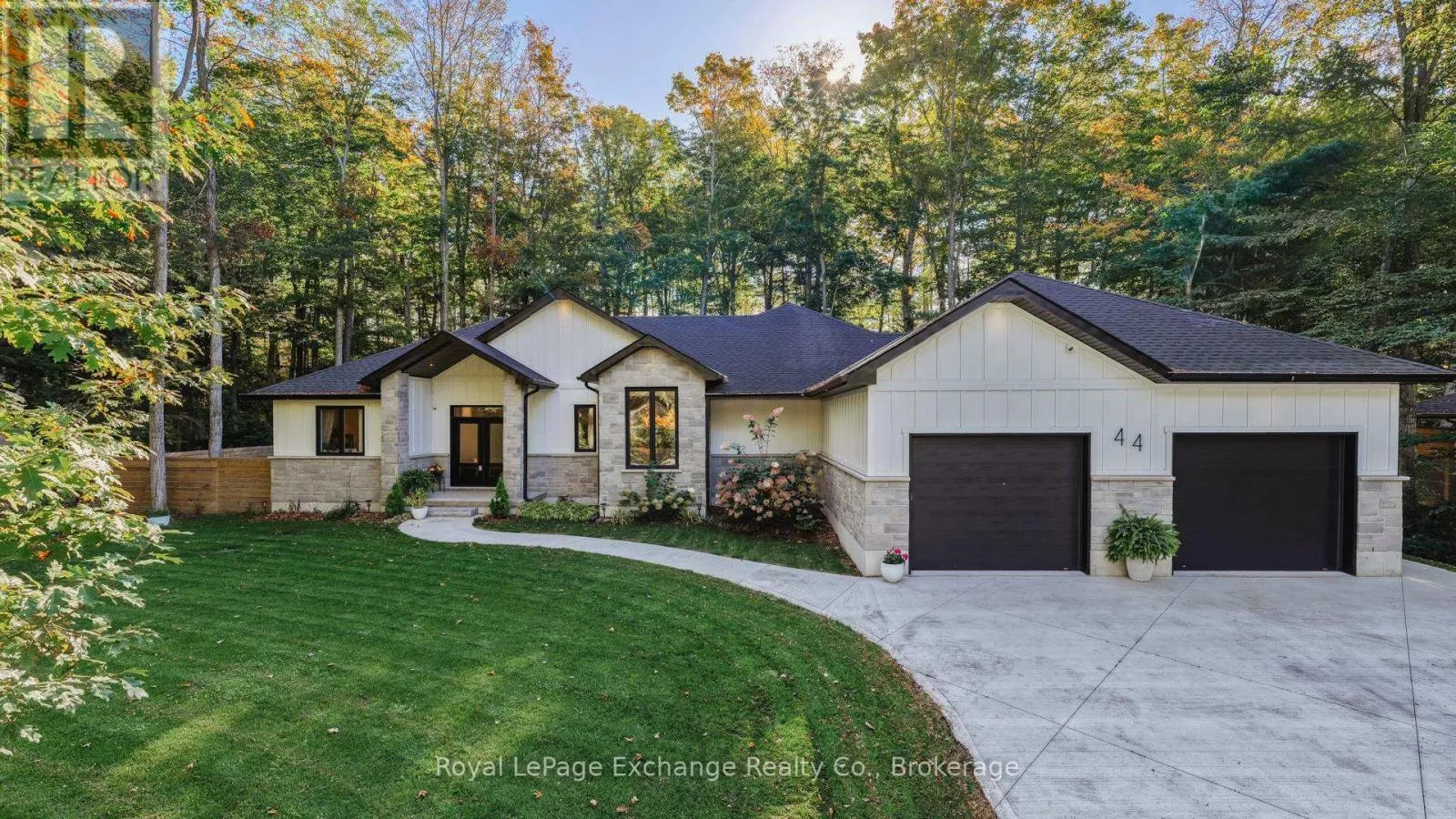 House for rent: 44 Blairs Trail N, Huron-Kinloss, Ontario N2Z 2X3