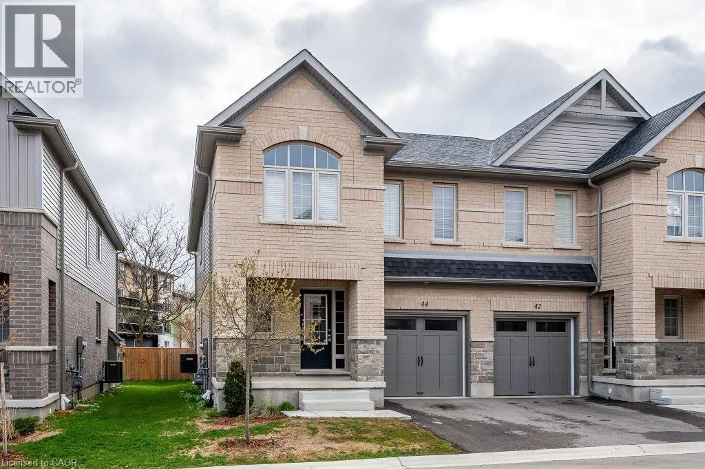 House for rent: 44 Gleason Crescent, Kitchener, Ontario N2M 0B7