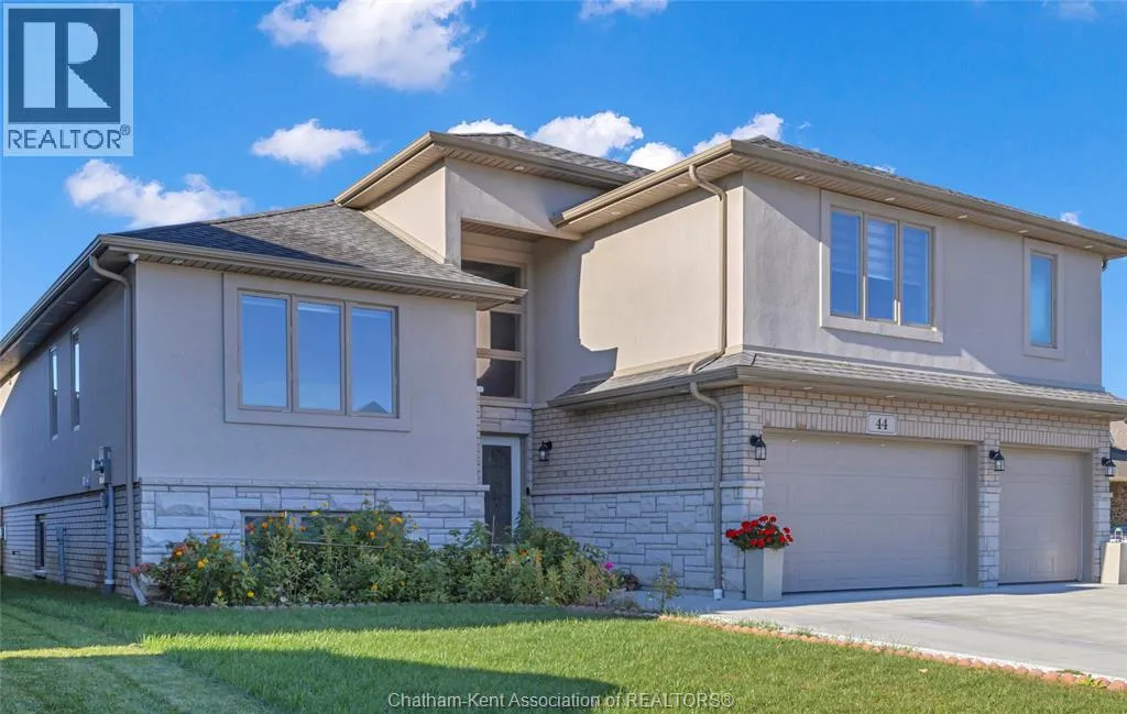 House for rent: 44 Peachtree Lane, Chatham, Ontario N7L 0B3