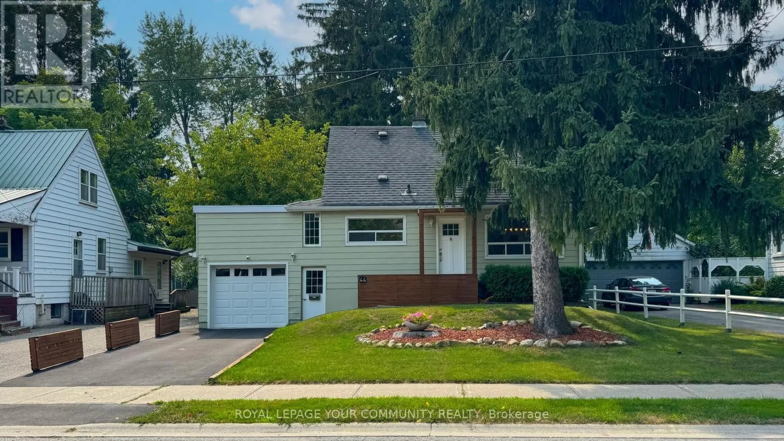 House for rent: 44 Reaman Street, Richmond Hill, Ontario L4C 4P1