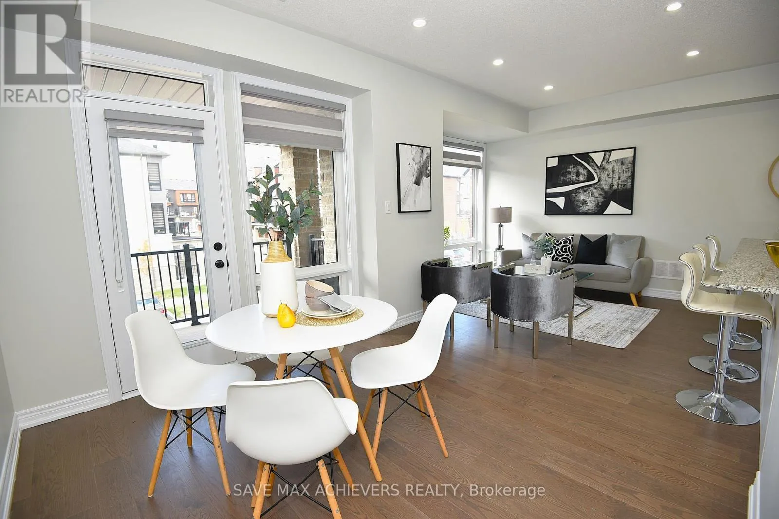 Row / Townhouse for rent: 440 Salem Road S, Ajax, Ontario L1S 0H2