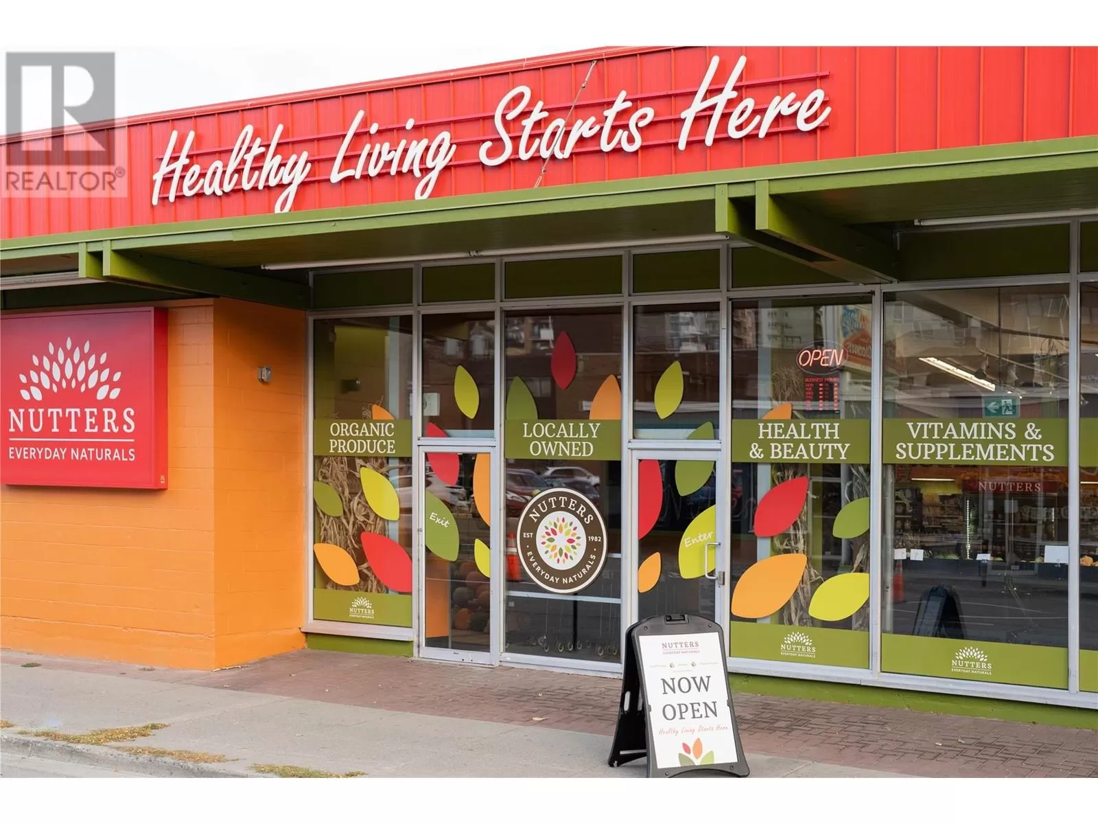 Retail for rent: 440 Seymour Street, Kamloops, British Columbia V2C 2G6