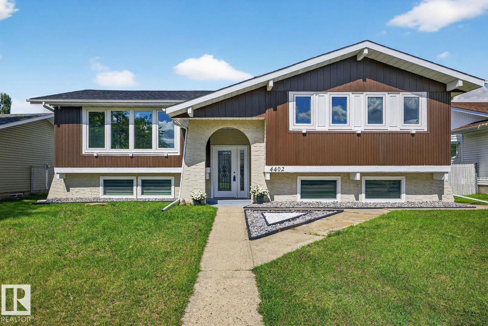 House for rent: 4402 42b Av, Leduc, Alberta T9E 4R9