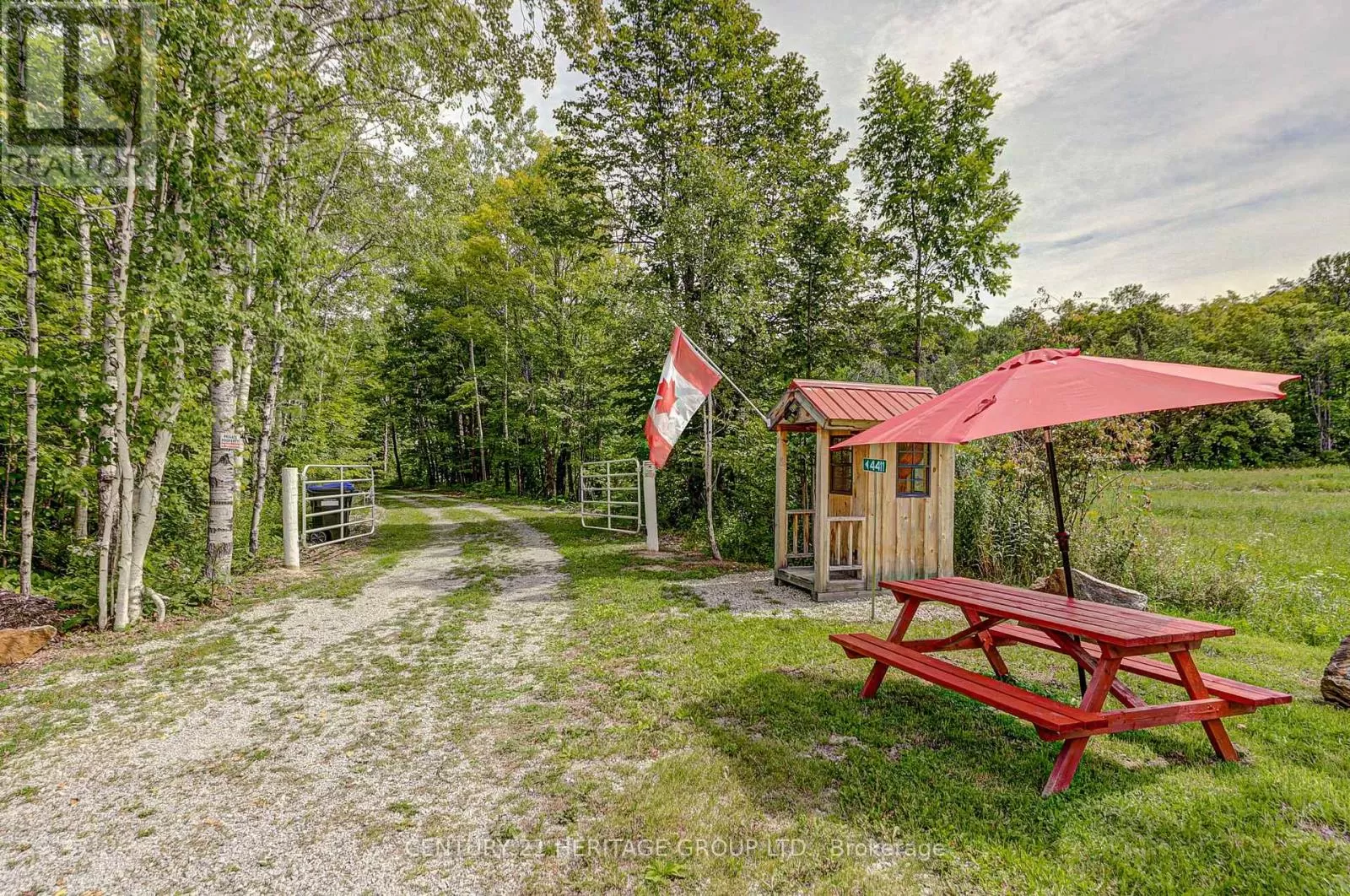 Mobile Home for rent: 4411 Upper Big Chute Road, Severn, Ontario L0K 1E0