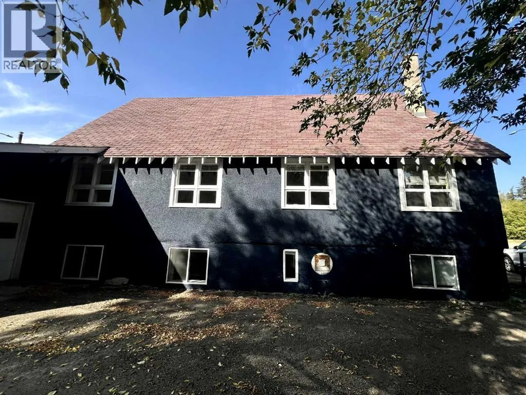 Commercial Mix for rent: 4419 55 Street, Red Deer, Alberta T4N 2H3