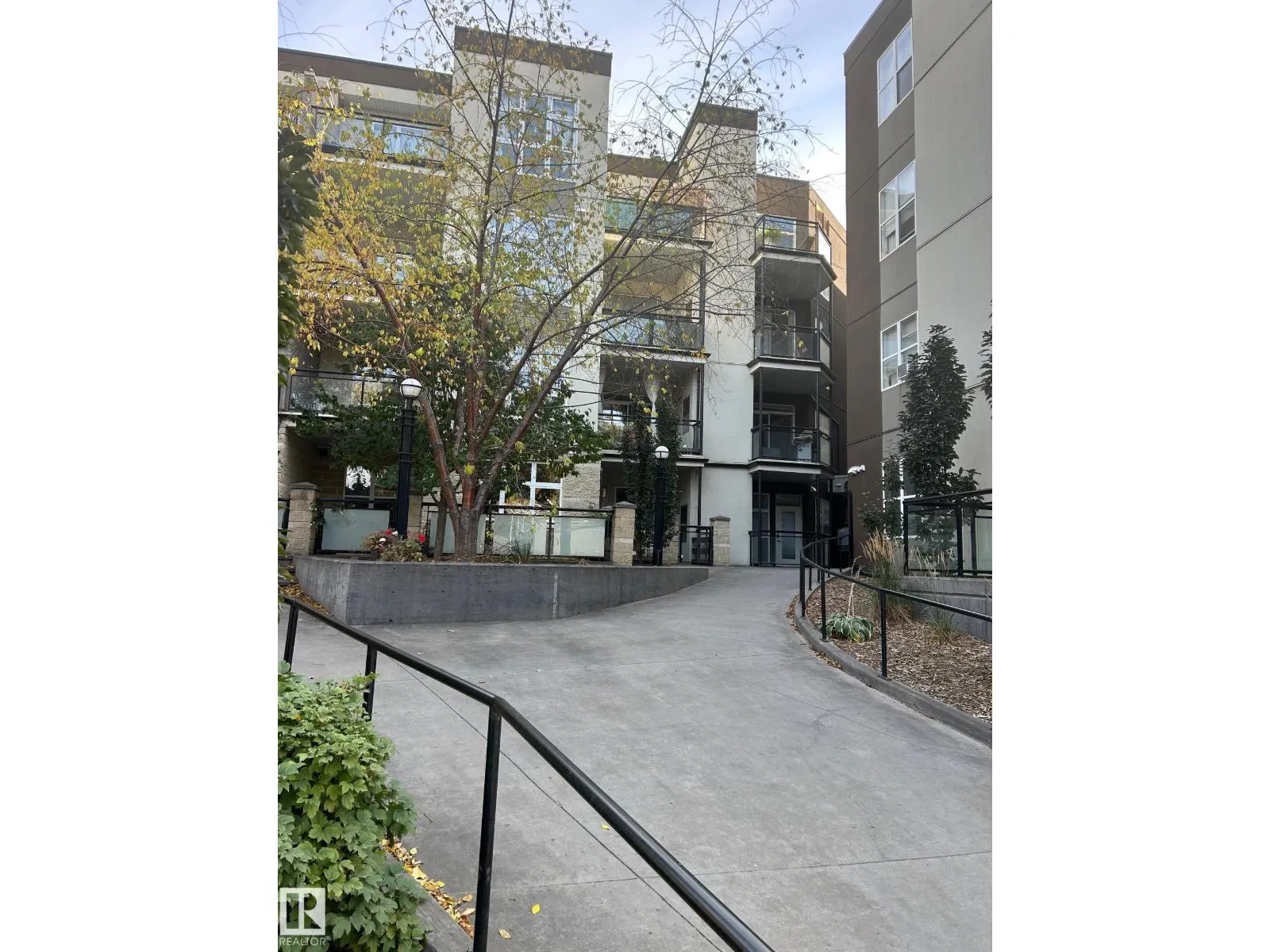 Apartment for rent: #443 10403 122 St Nw, Edmonton, Alberta T5N 4C1