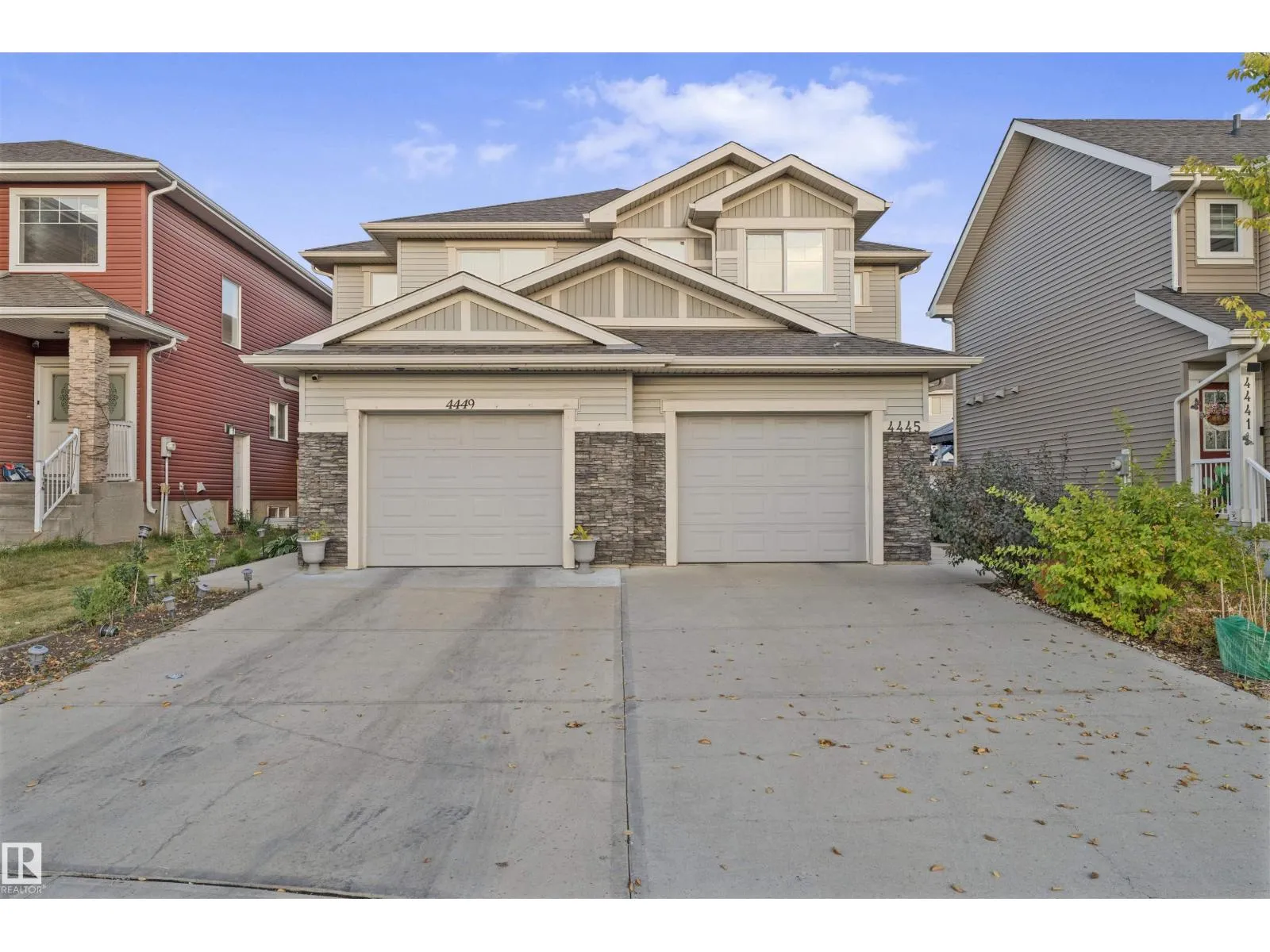 Duplex for rent: 4449 6a St Nw, Edmonton, Alberta T6T 0Z7