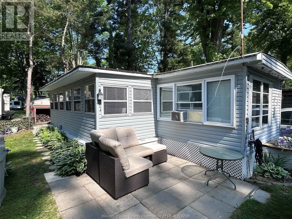 445 County Rd 50 East Unit# 14, Colchester, Ontario N0R 1G0