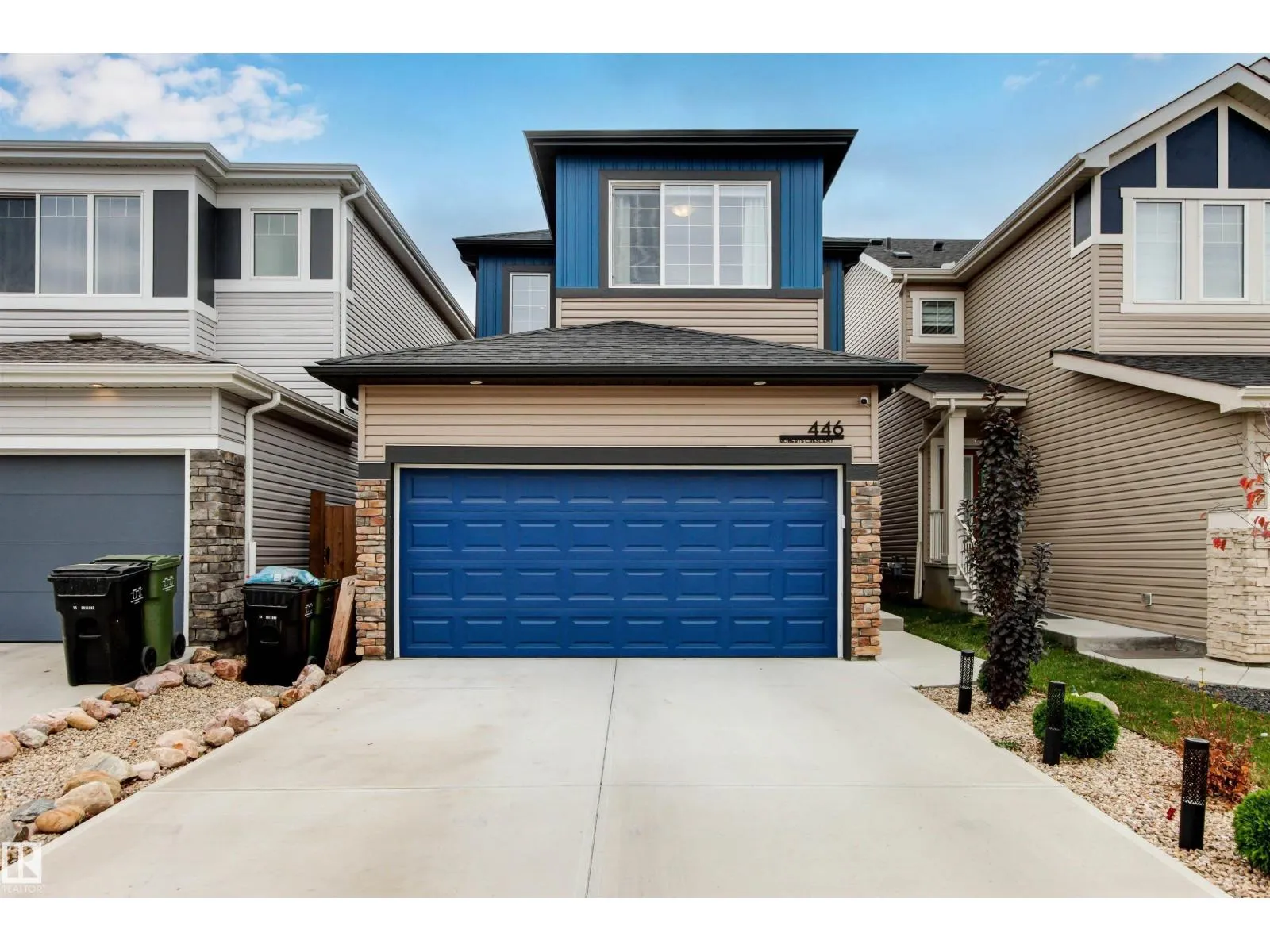 House for rent: 446 Roberts Cr, Leduc, Alberta T9E 1N4