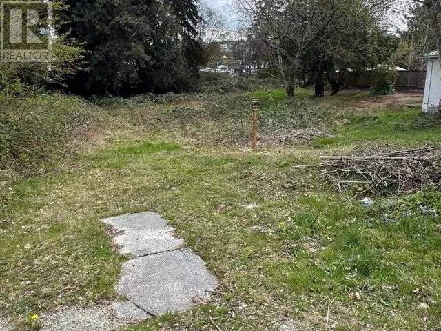 4468 Joyce Ave, Powell River, British Columbia