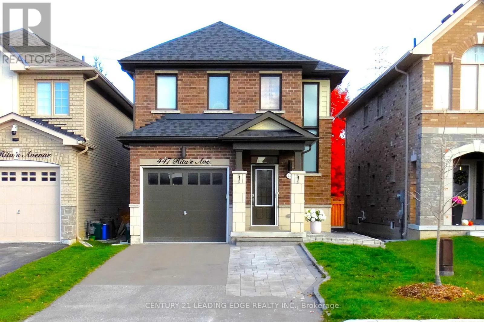 House for rent: 447 Ritas Avenue, Newmarket, Ontario L3X 2N1