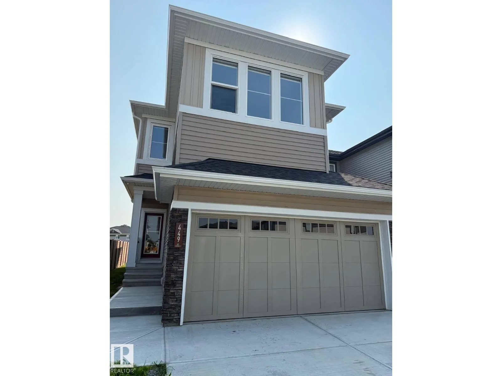 House for rent: 449 Conroy Cr Sw, Edmonton, Alberta T6W 5A9