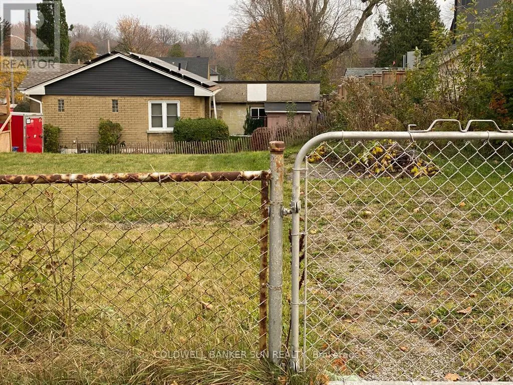 449 York Road, Guelph, Ontario N1E 5X8