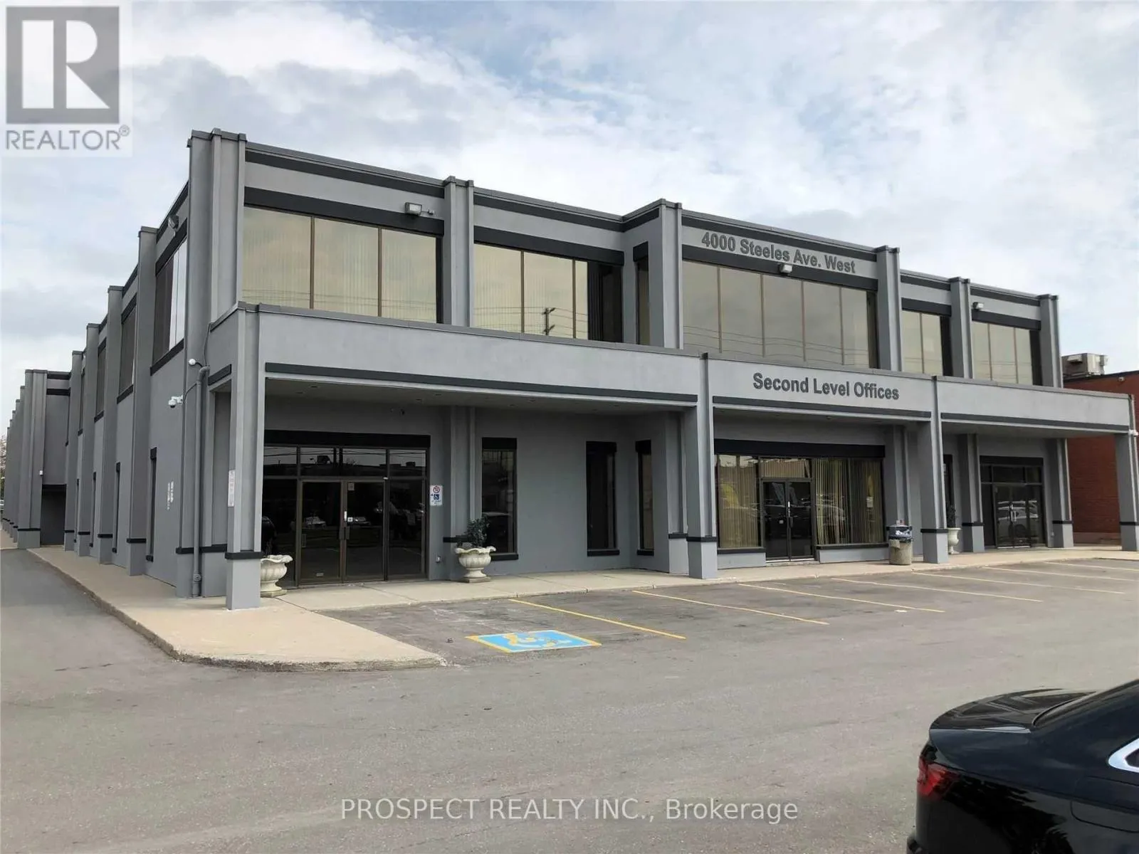 Offices for rent: 44f - 4000 Steeles Avenue W, Vaughan, Ontario L4L 4V9