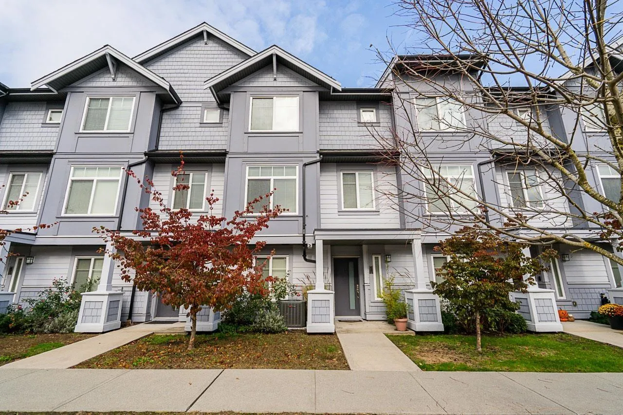 Row / Townhouse for rent: 45 19239 70 Avenue, Surrey, British Columbia V4N 6S8