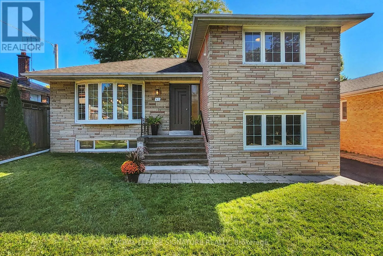 House for rent: 45 Caronport Crescent, Toronto, Ontario M3A 1H2