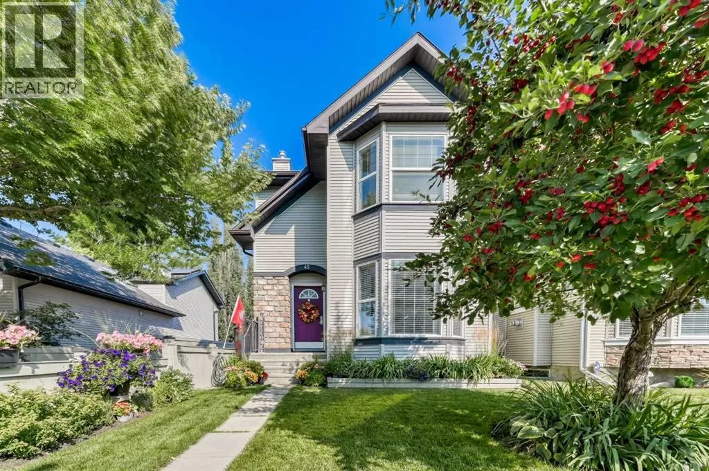 House for rent: 45 Cranberry Square, Calgary, Alberta T3M 1J5