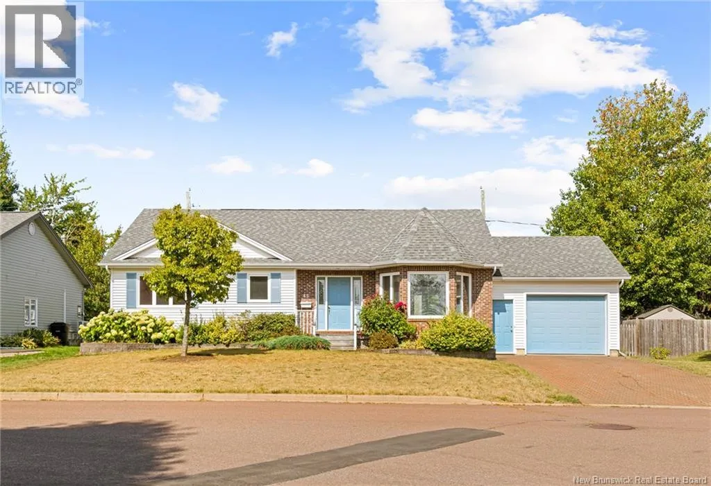 House for rent: 45 Foxwood Drive, Moncton, New Brunswick E1G 3S6