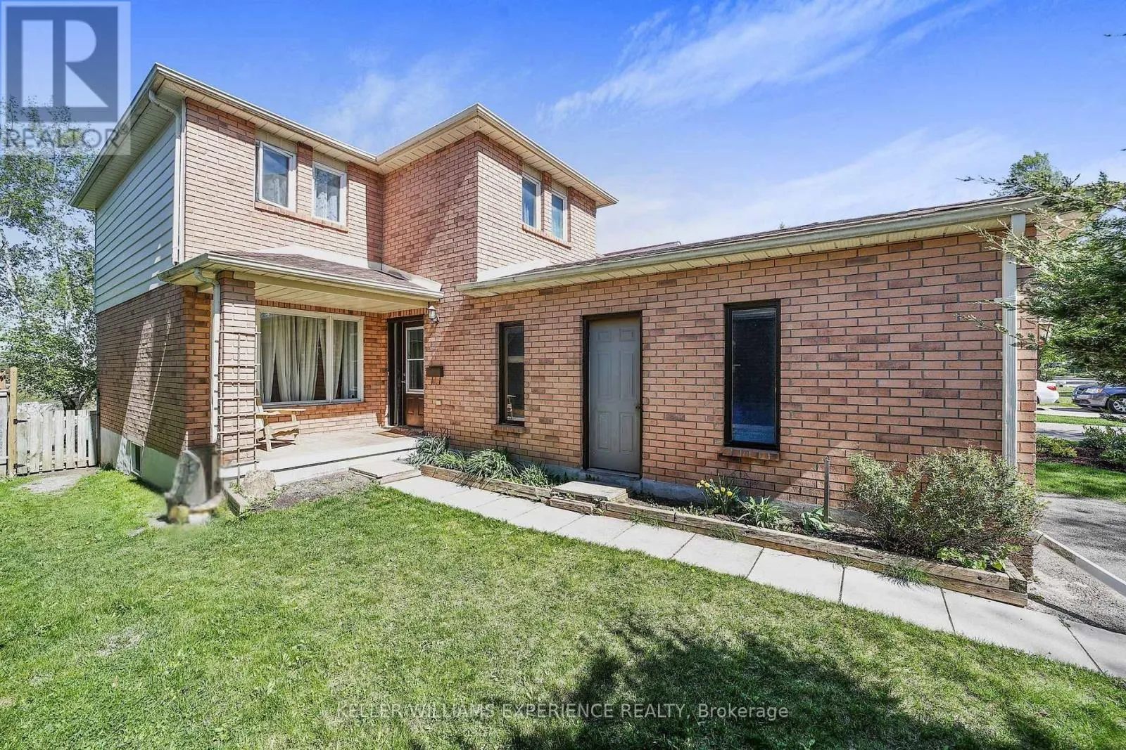 House for rent: 45 Garden Drive, Barrie, Ontario L4N 5T8