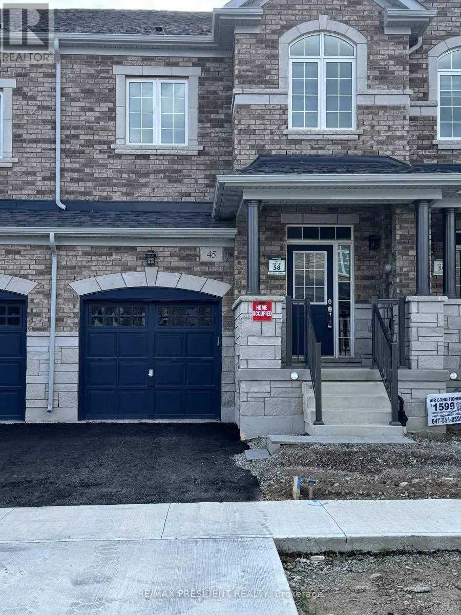 Row / Townhouse for rent: 45 Gledhill Crescent, Cambridge, Ontario N1T 0G4