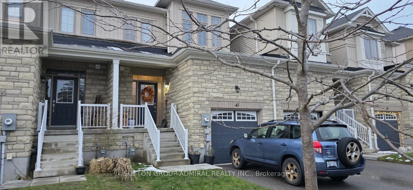 Row / Townhouse for rent: 45 Greenwood Drive, Essa, Ontario L0M 1B5