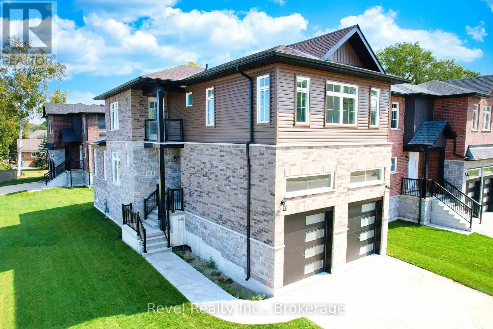 House for rent: 45 Joanne Crescent, Wasaga Beach, Ontario L9Z 2N9