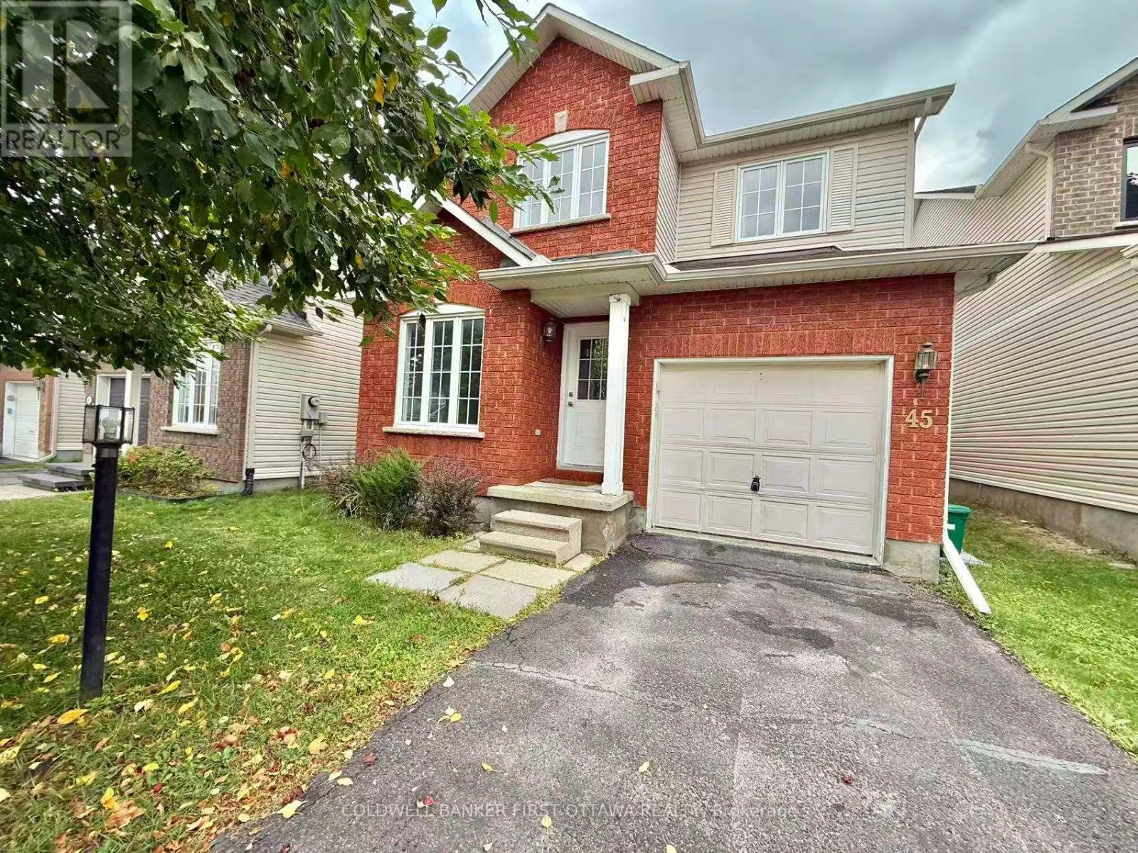 House for rent: 45 Rodeo Drive N, Ottawa, Ontario K2J 4Z5